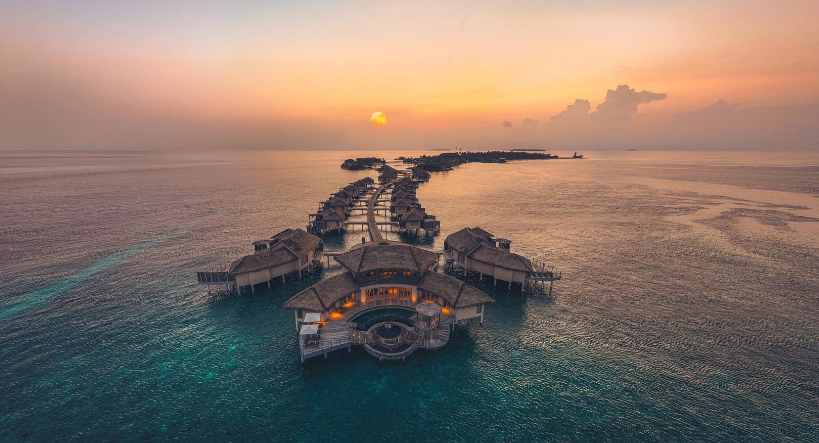 Intercontinental Maldives Maamunagau Signature Villas
